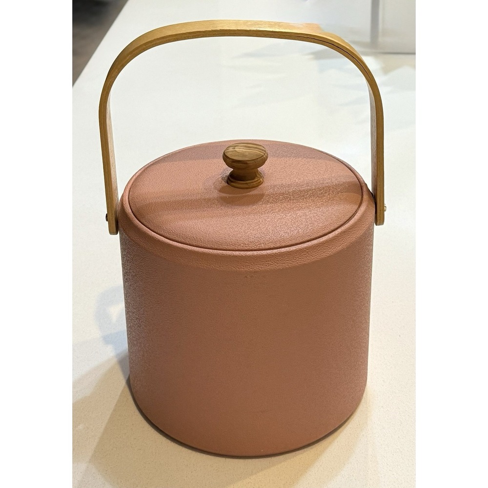 Vintage 1990s Georges Briard Pink Vinyl Ice Bucket Bamboo Accent‎ Hardware